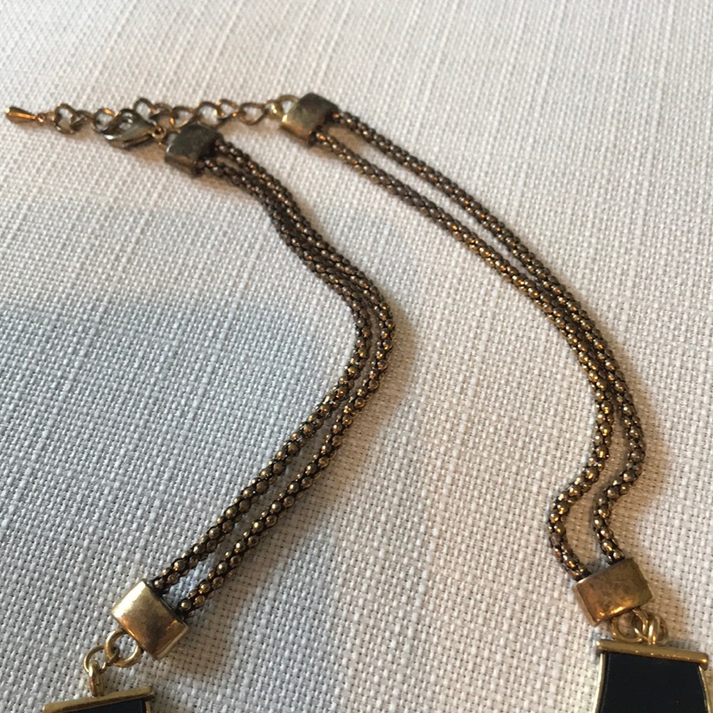 Statement necklace. Rustic look. - Picture 3 of 3